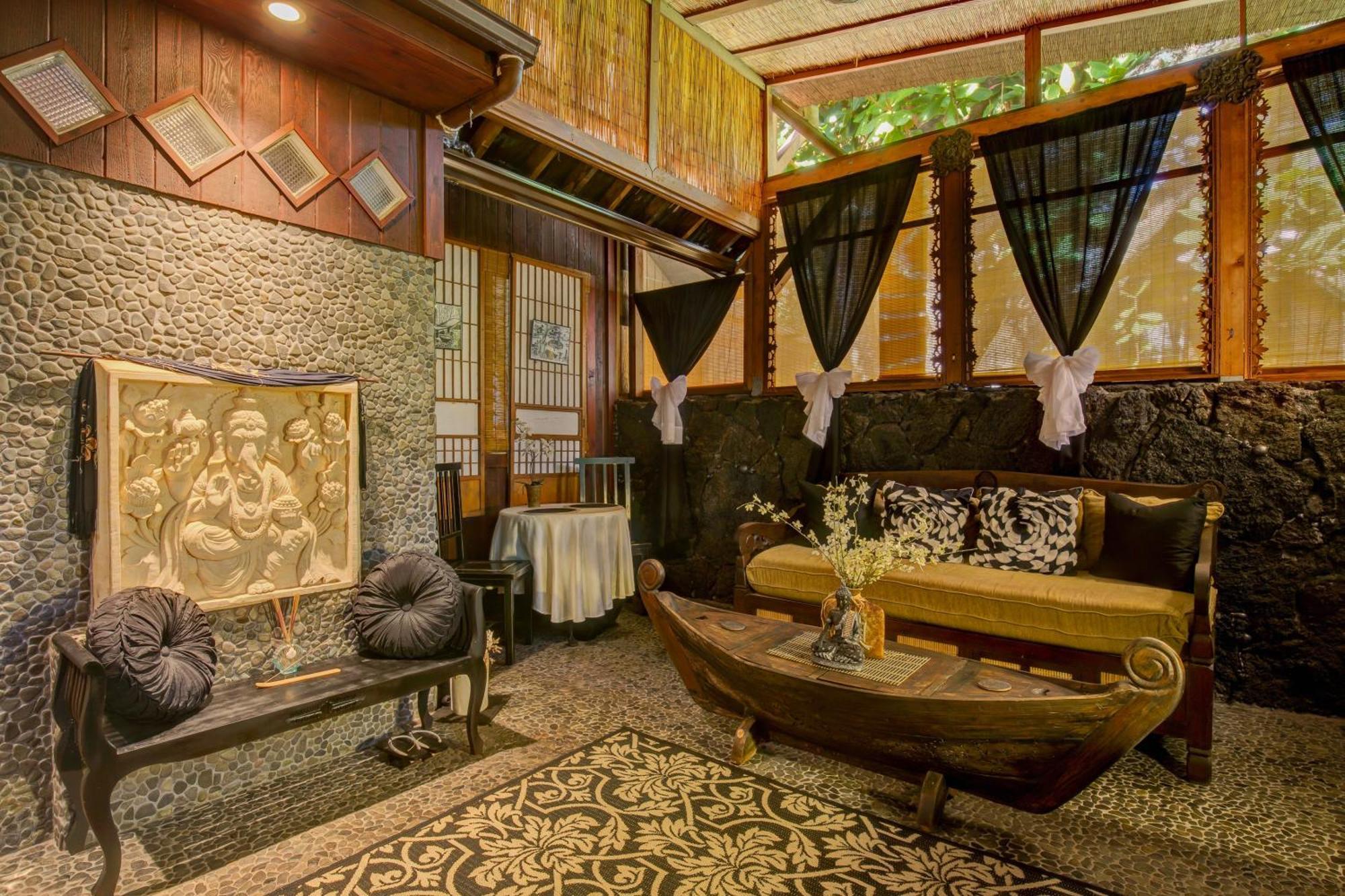 The Bali House And Cottage At Kehena Beach Hawaii Room photo