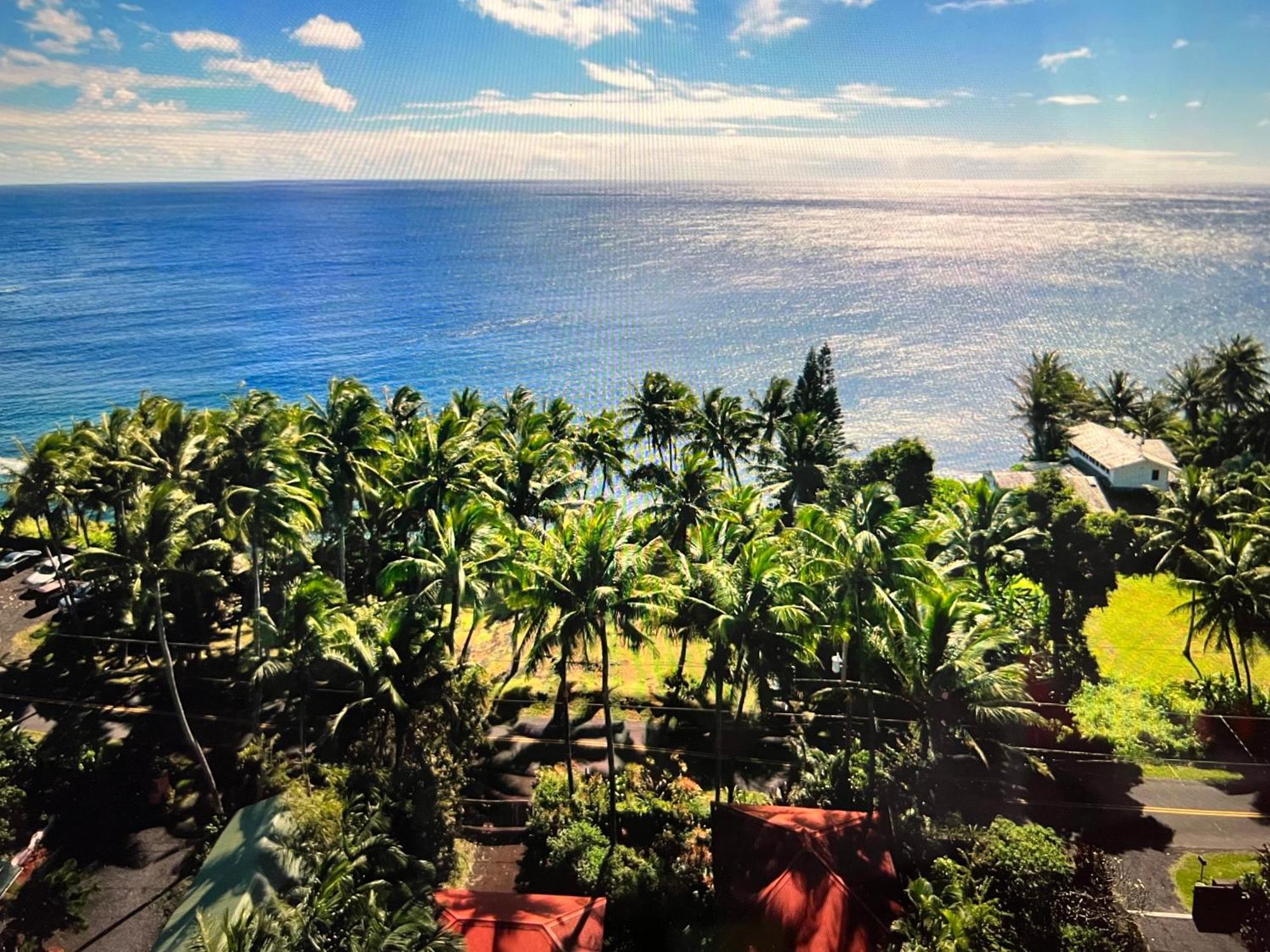 The Bali House And Cottage At Kehena Beach Hawaii Exterior photo