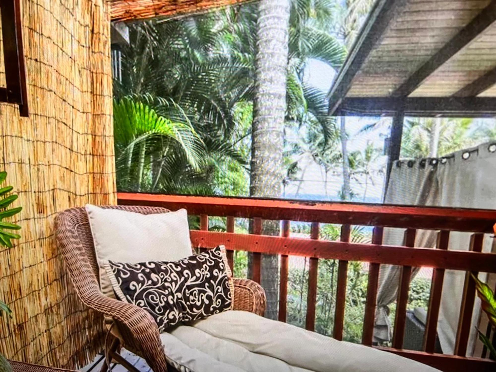 The Bali House And Cottage At Kehena Beach Hawaii Exterior photo